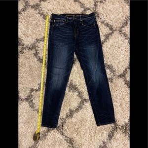 American Eagle Outfitters | Taper Blue Jeans
